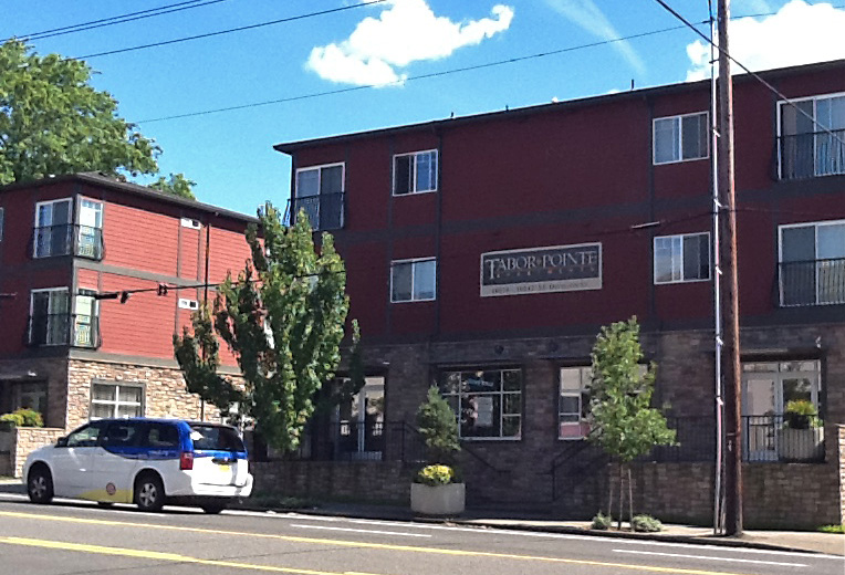 Tabor Pointe Apartments